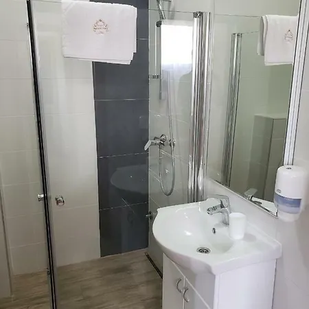 Ambasador ズラティボール