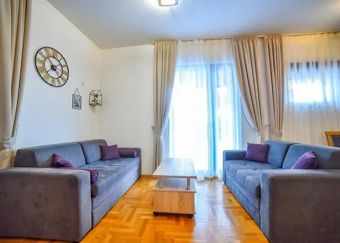 Ambasador Apartament *