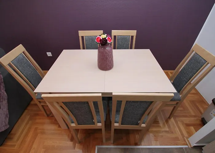 Ambasador * زلاتيبور