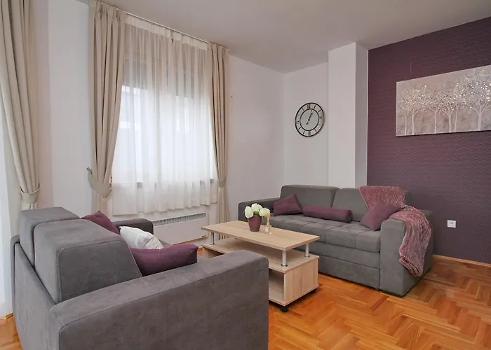 Ambasador Apartament *